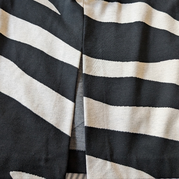 Max Mara Studio Zebra Print Midi Dress sz M - Picture 8 of 11